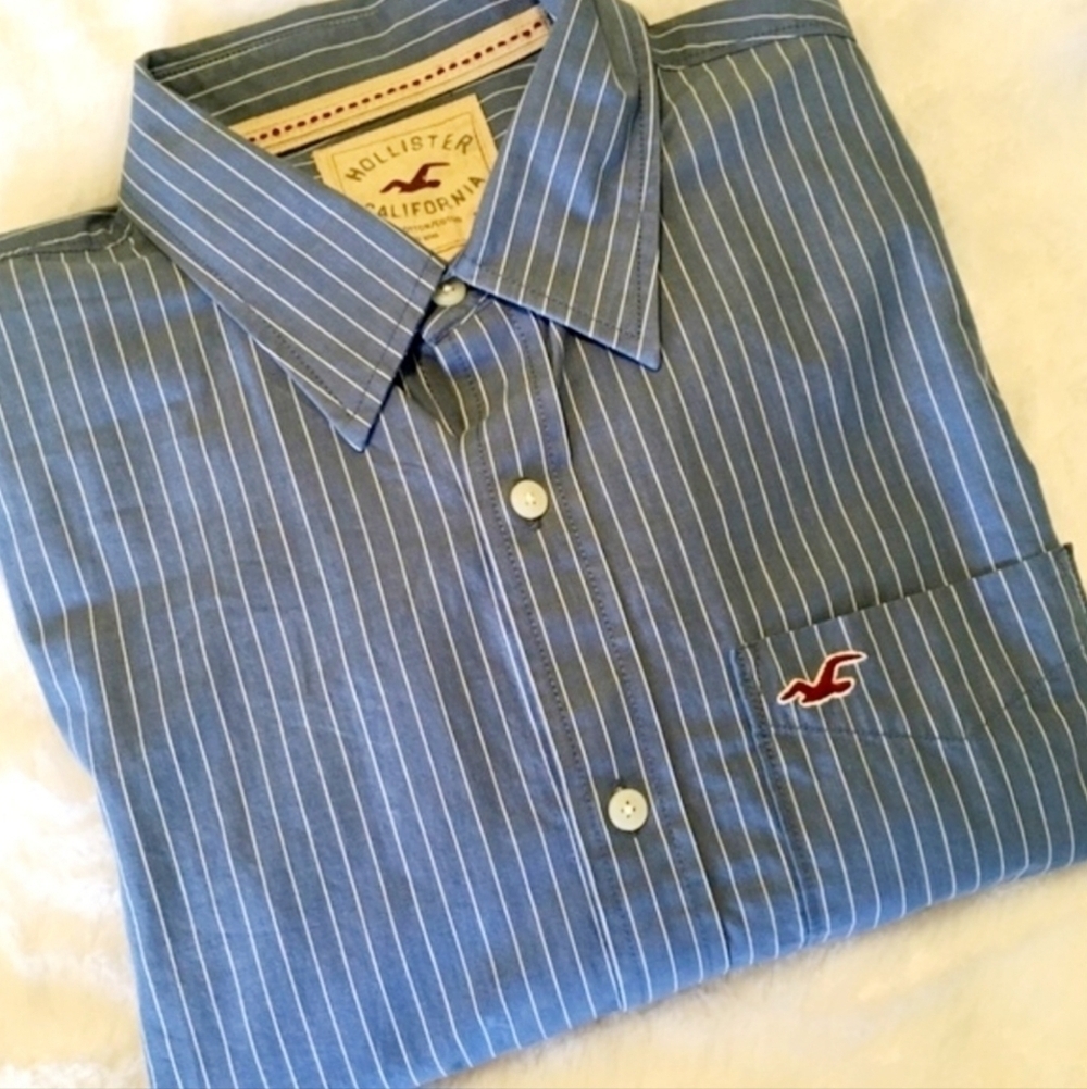 Hollister Blue White Striped Button Up Collared Shirt Men's Medium M 100% Cotton